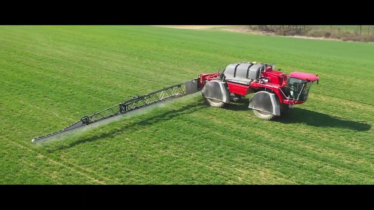 HORSCH LEEB 6.300 VN - Barley spraying - Hungary (Baki Agrocentrum)