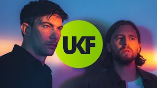 Смотреть клип Sub Focus - Airplane (Culture Shock Remix)