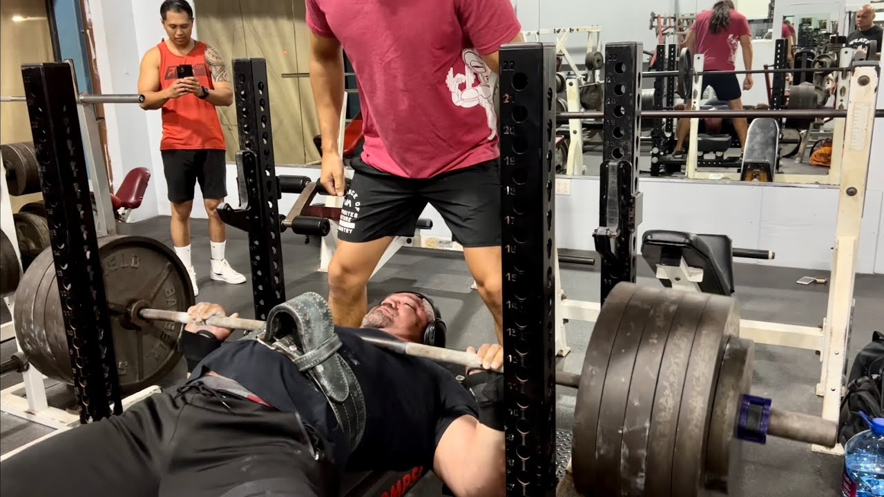 Road back to a 600lbs raw bench press