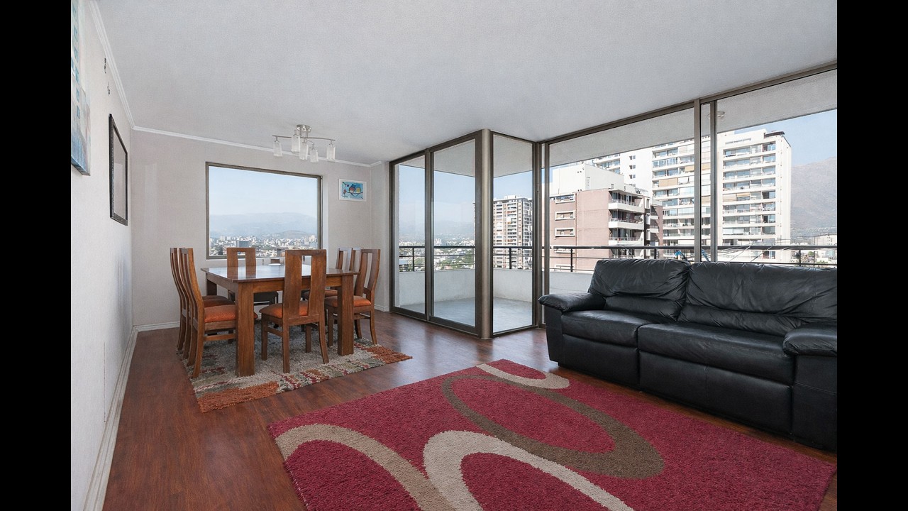 AMPLIO Depto en Arriendo 4D-3B Los Cerezos/av. Irarrázaval-metro Villa Frei (110m2), c/ Estacionam.