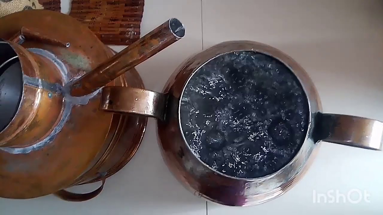 #تقطير النعناع بالقطار النحاسي تقليد وتراث توارث عبر الأجيال ومازال قائما ليومنا هذا