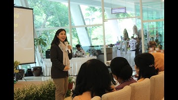 Dharma Wanita Kementerian Luar Negeri - Talkshow Dr. Vivid F. Argarini