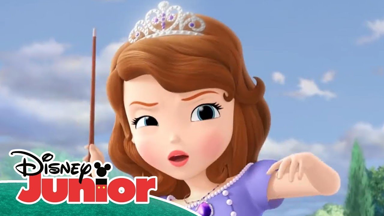 ⁣Sofia The First | Bubble Prank | Disney Junior UK