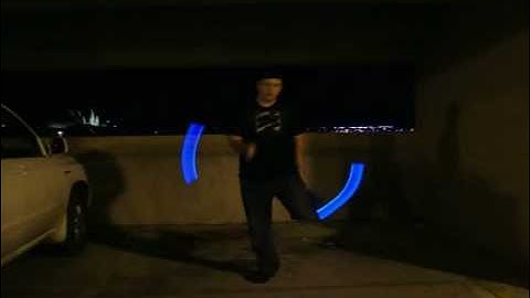 [Glowsticking.com] Stringing: Tyshi - 12.07.08