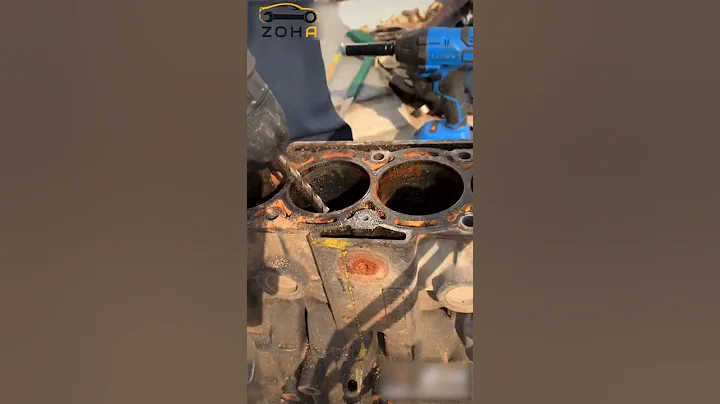 Remove broken bolt from engine block