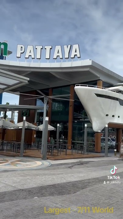 world-s-largest-7-eleven-in-pattaya-thailand-thailand-pattaya