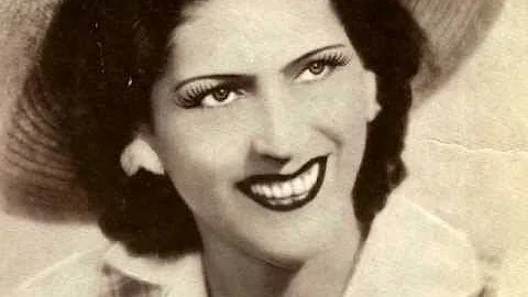 ELENA ZAMORA - In noaptea asta toata lumea e a mea
