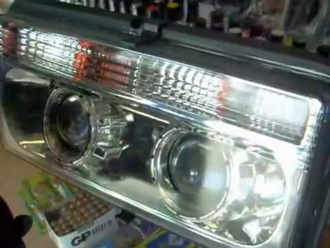 Передние фары ВАЗ 2107 черные с ангельскими глазками