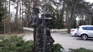 Светлогорск, Раушен. Январь 2019 год. Памятник Гофману. Персонажи сказок Гофмана. Светлогорск, Раушен. Январь 2019 год. Памятник Гофману. Персонажи сказок Гофмана.