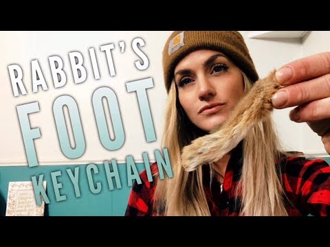 Rabbit’s Foot Keychain DIY