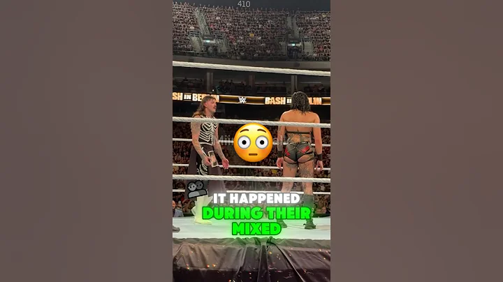 RHEA RIPLEY GIVES DOMINIK MYSTERIO A BLACK EYE!😱😳#wwe #rhearipley #dominikmysterio #livmorgan