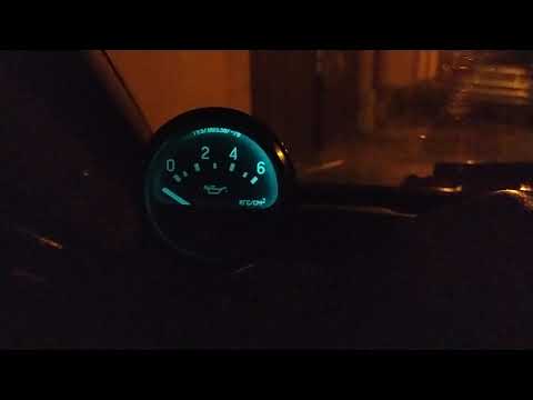 Указатель давления масла от УАЗ в москвич 2141