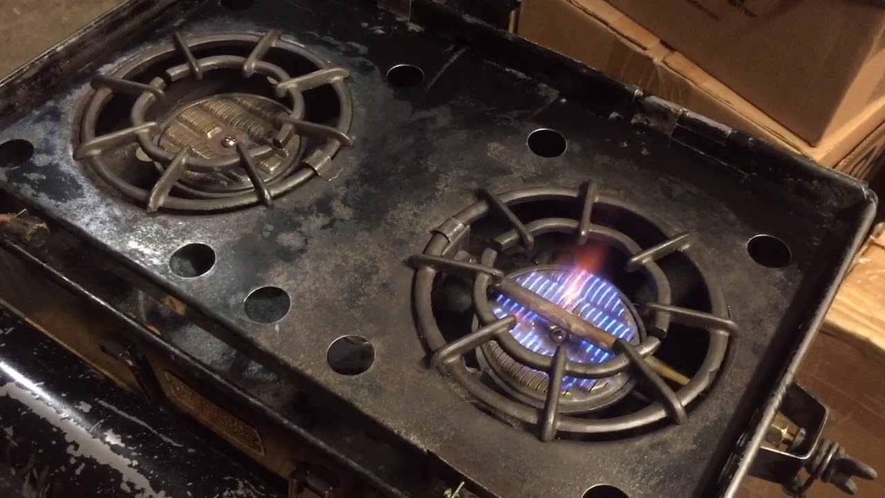 Old Coleman Stove 1 light up YouTube