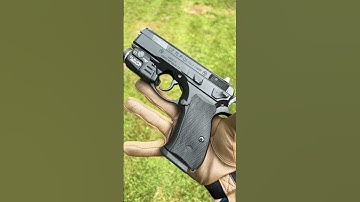 Shooting a CZ 75 P-01 9mm