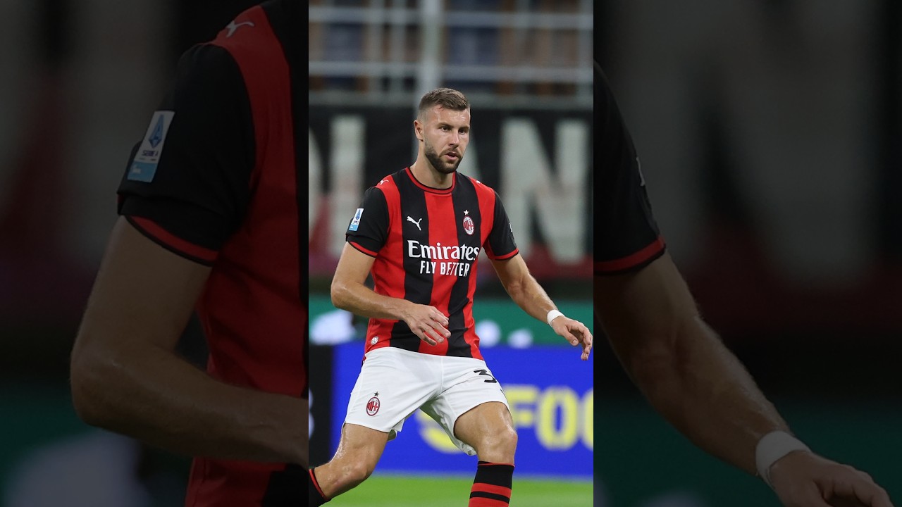 Di qui non si passa 🚫 #football #acmilan