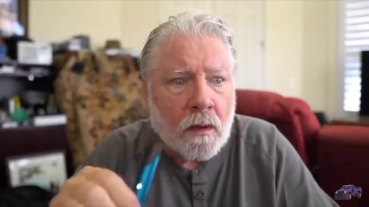 Robert Ellis vape fail 3