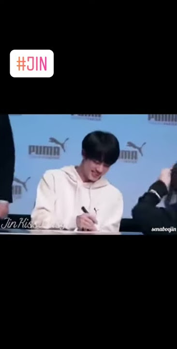 Seokjin teaching Armys how to scream😂| 💗🍒