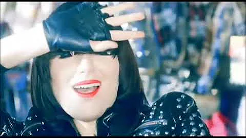 Yeah Yeah Yeahs - Different Today