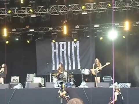 Haim - Better Off - Live at T in the Park 12 July 2013