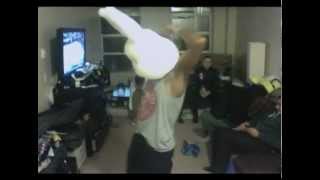 Harlem Shake UW Alum Edition