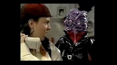 (CLASSIC Kids Horror) Ghostwriter - Attack of the Slime Monster (FULL Episode 1994 TV Show)