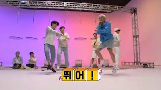 BTS dancing to Gangnam Style \/\/ BTS Karaoke