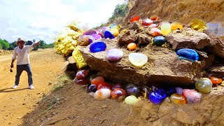 VANDA FIND GOLD# 1 Gem hunters have found many of the most precious colored crystals on the cliffs.