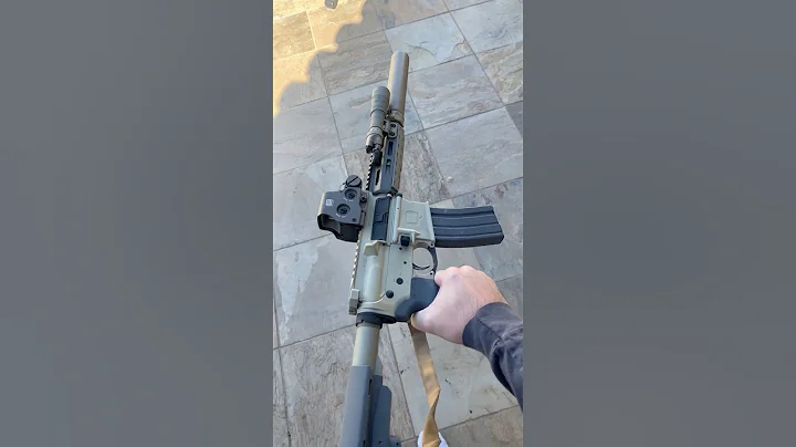 Q Sugar Weasel With Surefire SOCOM 300 SPS