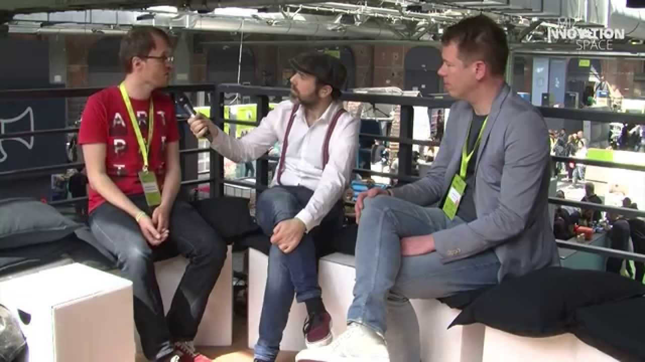 Alexander von Streit von Krautreporter und Michael Hartlep vom ZDF-Lobbyradar im innovationCHITCHAT