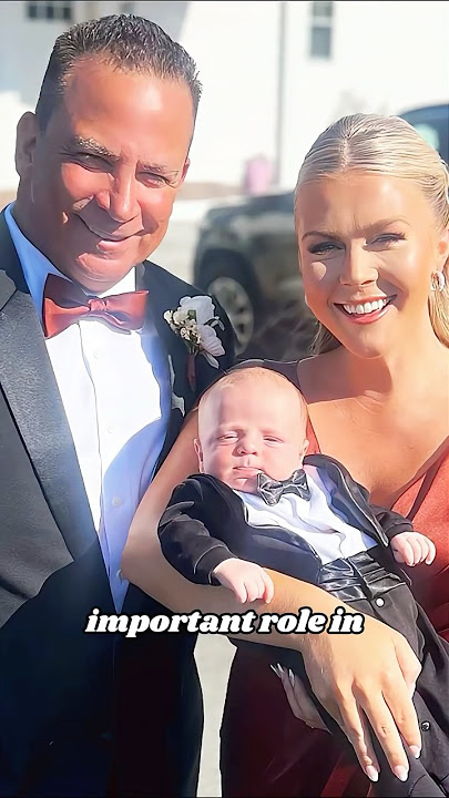 هل تعرف زوج كارولين ليفيت؟ #كارولين_ليفيت #نحن