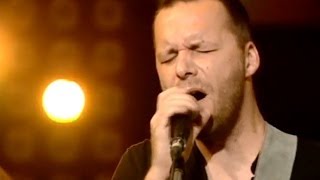 Love De Vice - When A Blind Man Cries (live) chords