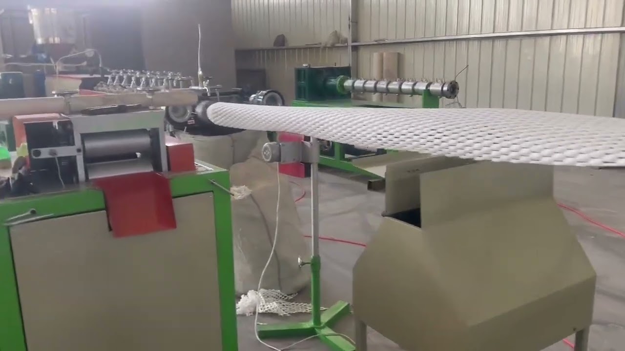 EPE foam mesh automatic stacking machine. Any interested, contact by WhatsApp: +86-15966595949