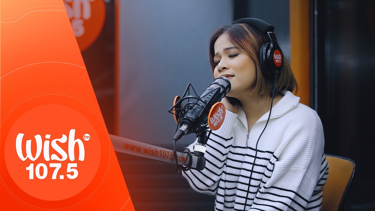 ⁣Klarisse De Guzman performs