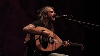 Video thumbnail of "Γιάννης Χαρούλης - Μιλώ για Σένα - Live"