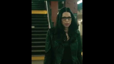 Alex is so hot omg | #oitnb #orangeisthenewblack #alexvause