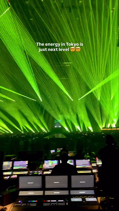 Martin Garrix playing 'Breakaway' live in Tokyo #martingarrix #tokyo