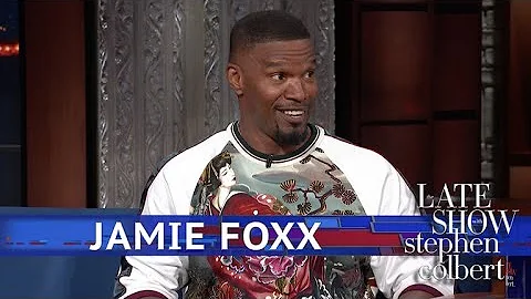 Why did Jamie Foxx change his name?