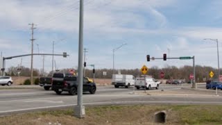 Traffic delays expected in Republic as crews repair damaged stoplight on U.S. 60