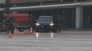 Prise d'otage d'un père de famille sur l'aéroport de Hambourg | AFP
