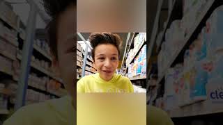 Thumbnail for Артур и Дејвид играју жмурке у супермаркету #shorts #serbia #boysandtoys #serbian