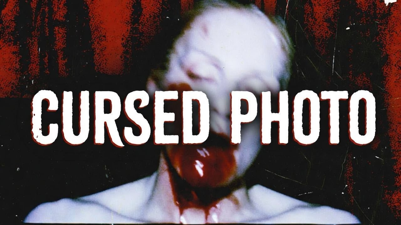 THE PHOTOGRAPH THAT AGES 