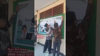 pemasangan spanduk ANBK MTsN Bantaeng Tahun 2025