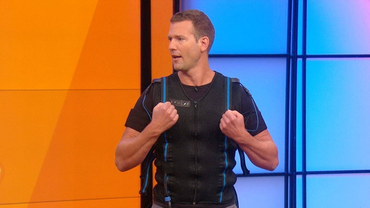Dr. Travis Stork Tries 3 Fitness Trends | Rachael Ray Show