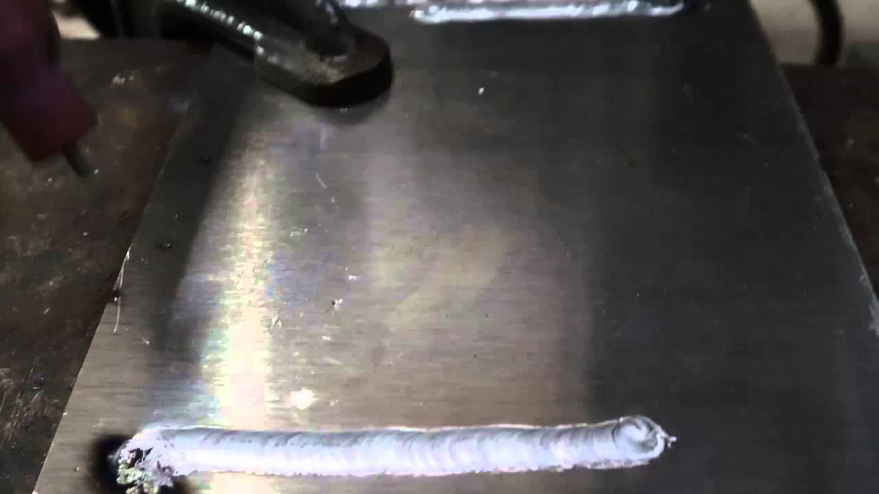 半自動溶接が初めての方はこちら ノンガス兼用の高性能半自動溶接機