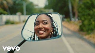 Download Lagu Beéle - morena (Performance/Lyrics) MP3