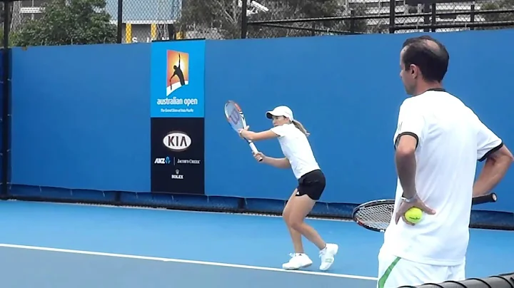 Justine Henin practice