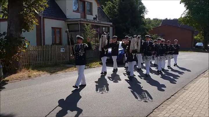 Wecken durch den Klecker Spielmannszug 2018