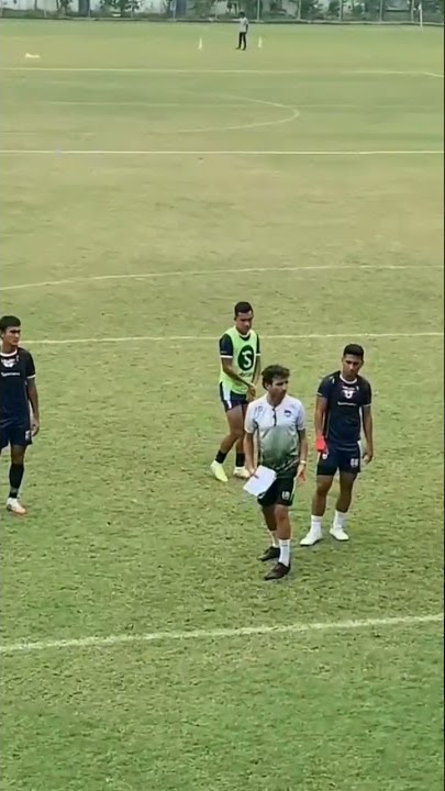 Luis Milla #shorts #persib #bobotoh #latihan