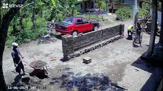 ADEK CIO NJUNGKEL NAIK SEPEDA