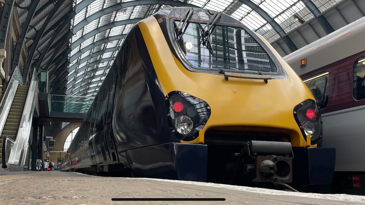 Trains at London Kings Cross, ECML, 14/8/23